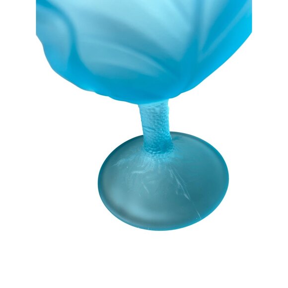 One replacement rare LG Wright cabbage leaf blue goblet. 6.25” tall holds 10oz - Picture 5 of 6